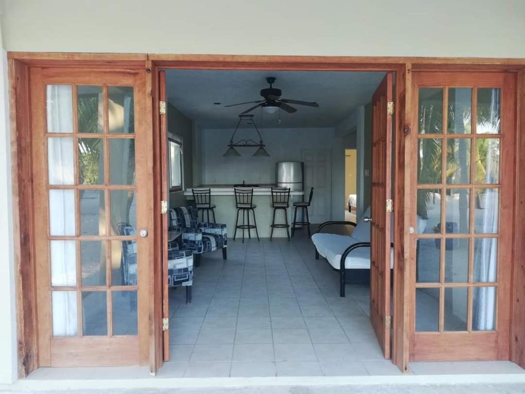 Villas Del Mar Селестун Экстерьер фото
